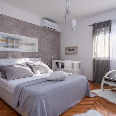 Villa Daniel بولا المظهر الخارجي الصورة